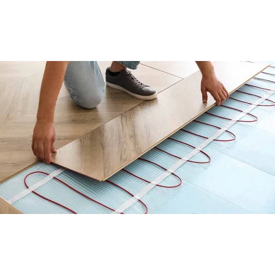 Czinege fűtőszőnyeg laminált padló alá CZ-FH-160-1 m² 160 W/m² - 160 W